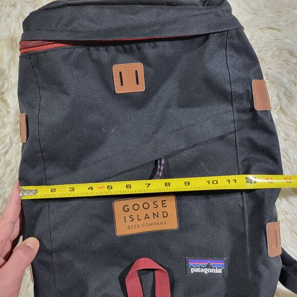 Patagonia * Goose Island Black Backpack Durable Outdoor Design - Picture 14 of 15
